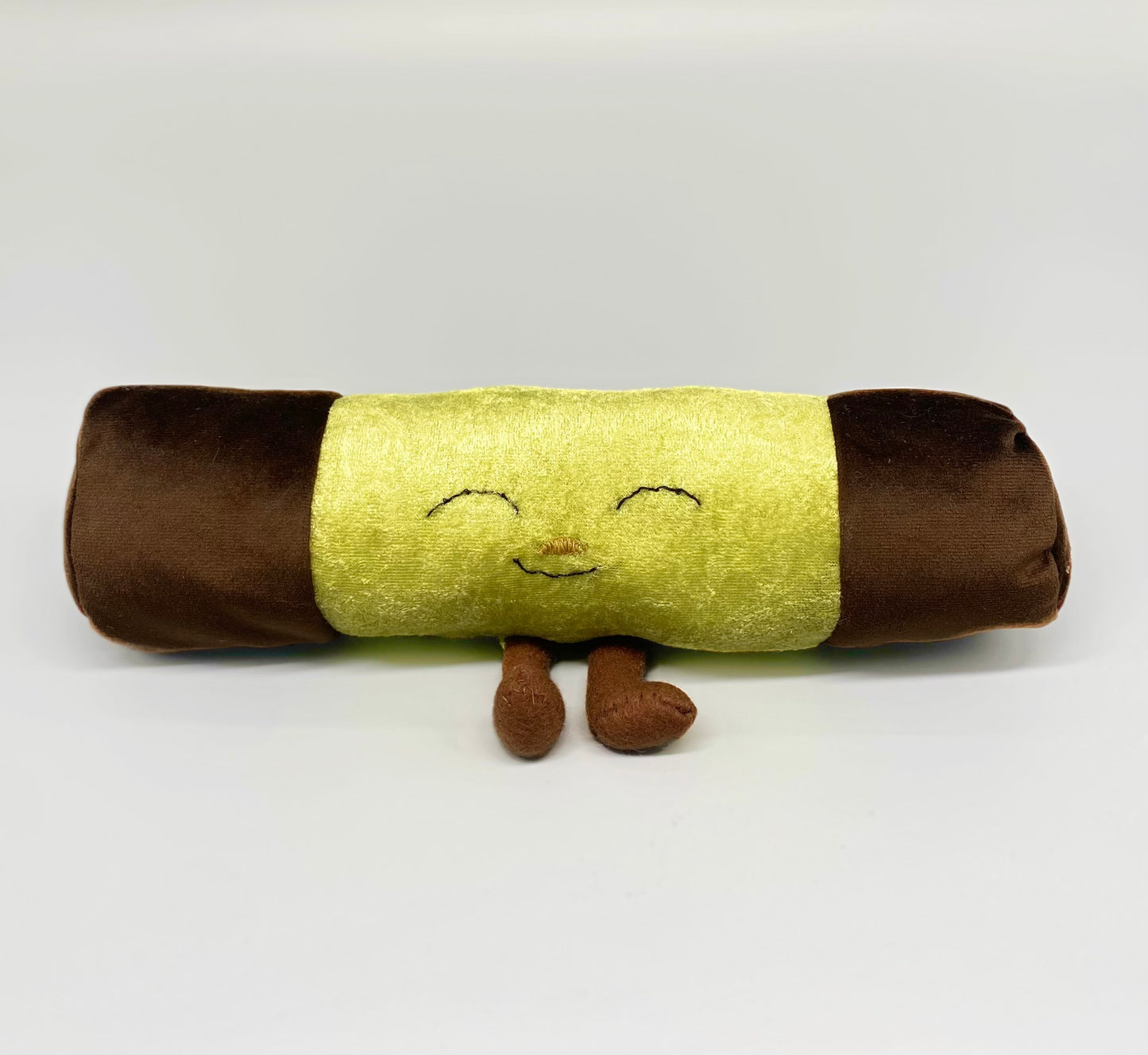 Tänk jellycat gosedjur fast svenskt fika. en ny samling till alla jellycat collector och deras jellycat community till sin jellycat collection. En lokal favorit som inspireras av jellycatlondon med sina jellycat bunny och jellycat tårta
